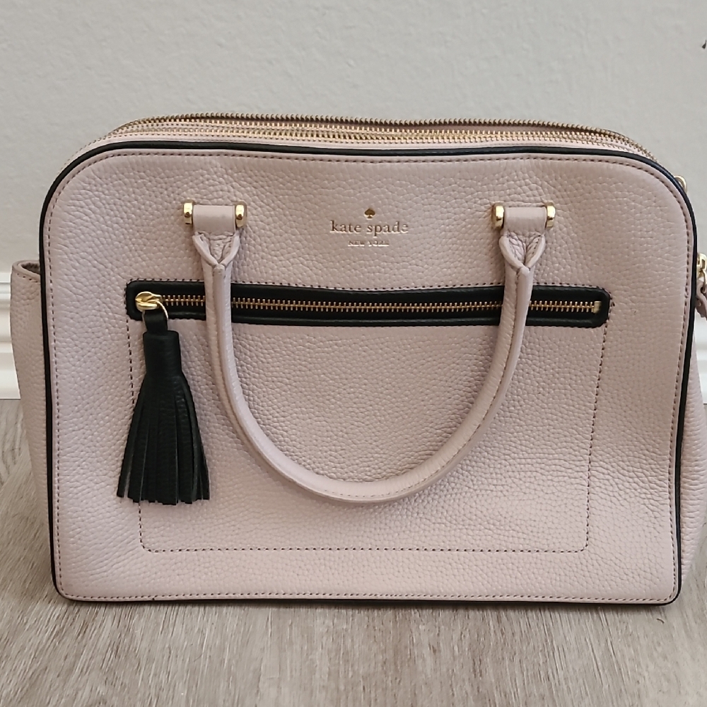 Kate Spade Cream and Black Purse